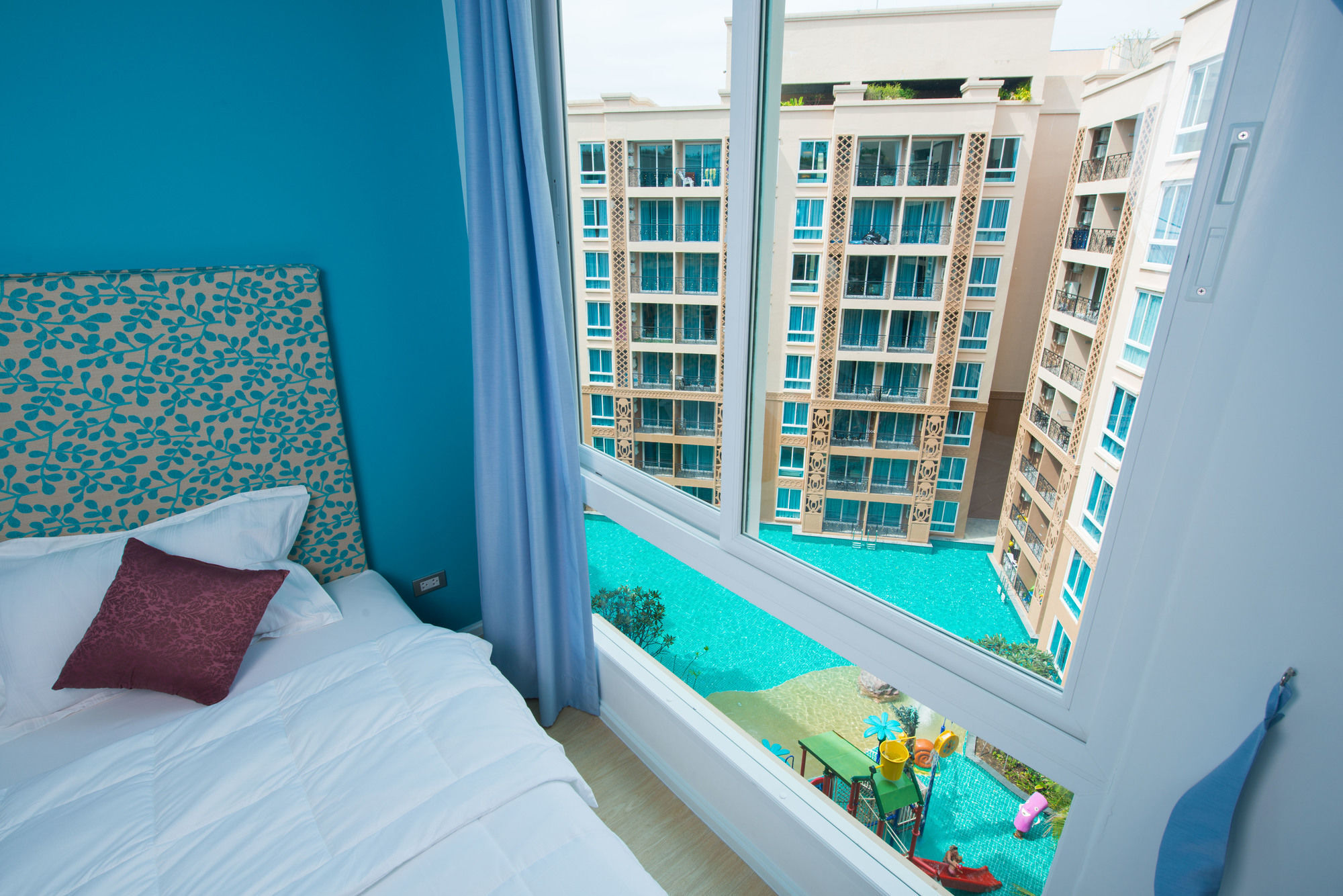 Atlantis Pattaya High Service Pantai Jomtien Luaran gambar